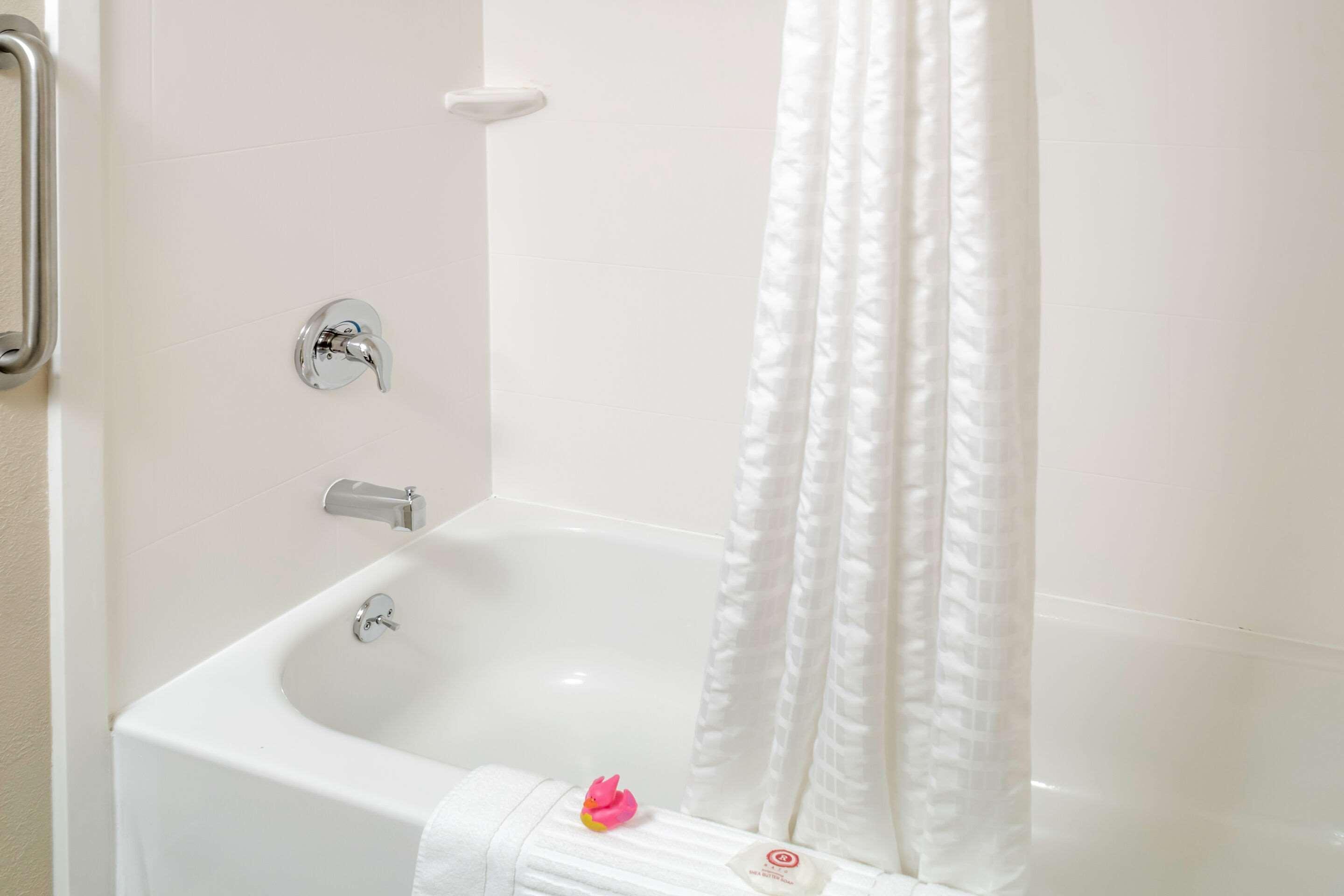 Comfort Inn & Suites Grundy Extérieur photo