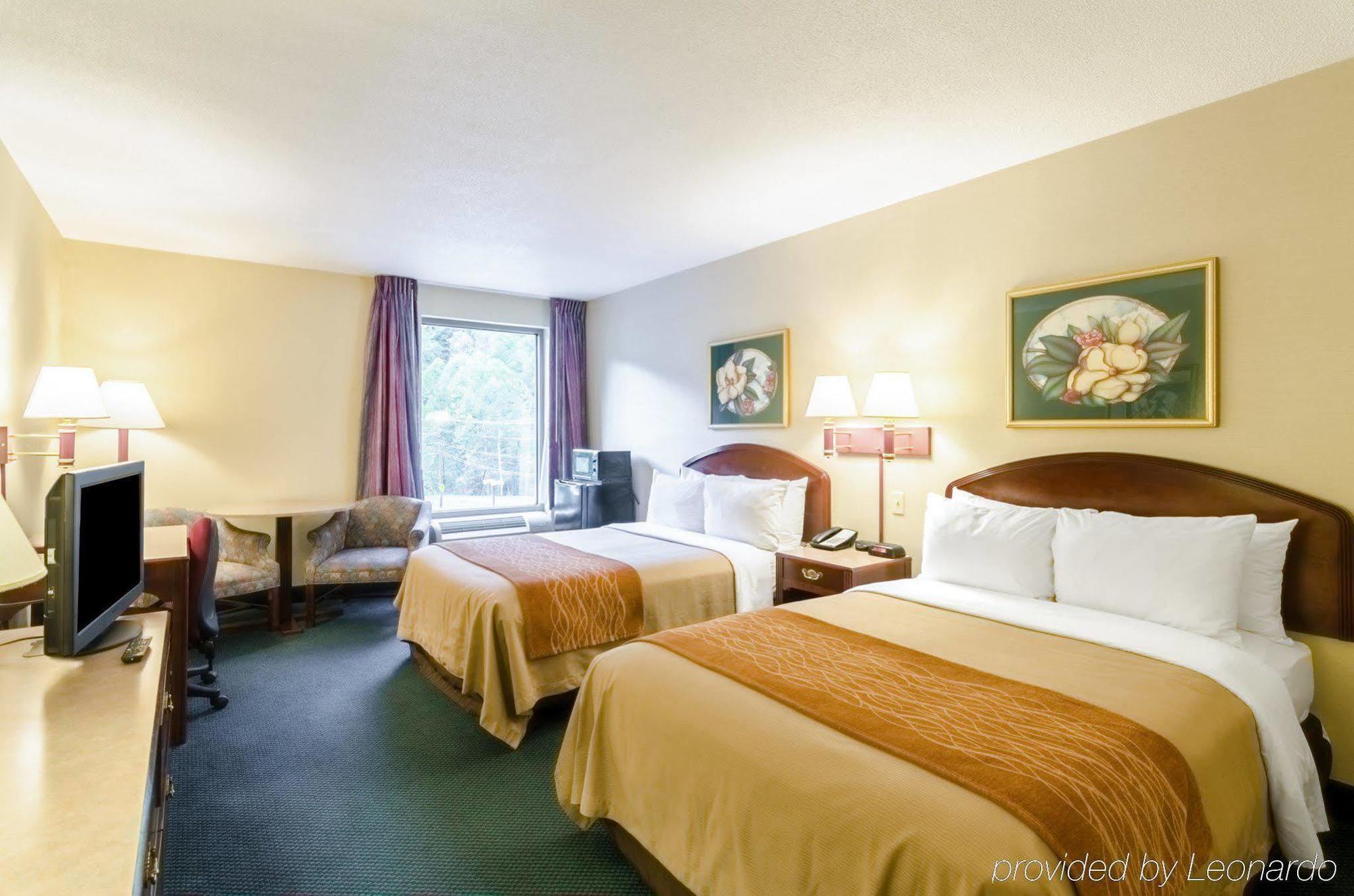 Comfort Inn & Suites Grundy Extérieur photo